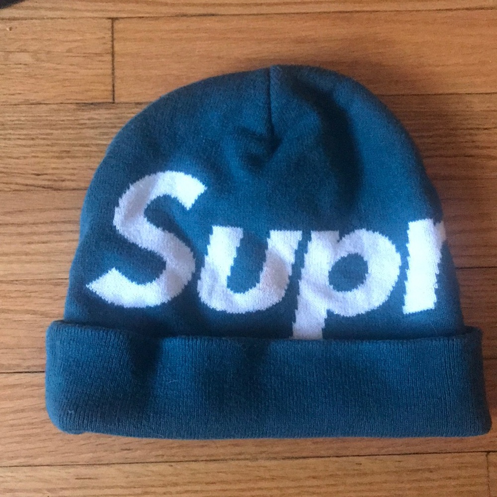 supreme beanie hat